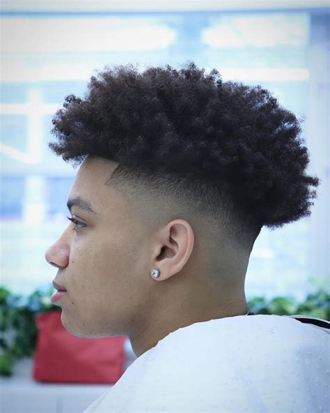 high taper fade black